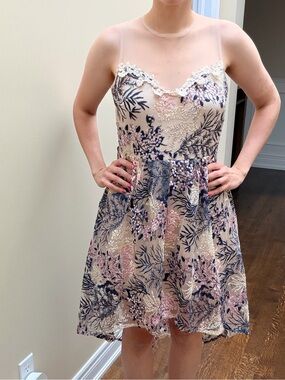 YAYA & CO. Floral appliqué High low Dress Women’s Size Small Like New